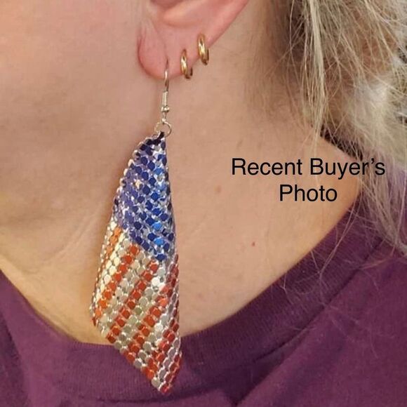 American Flag Patriotic Fashion Earrings - Picture 4 of 4